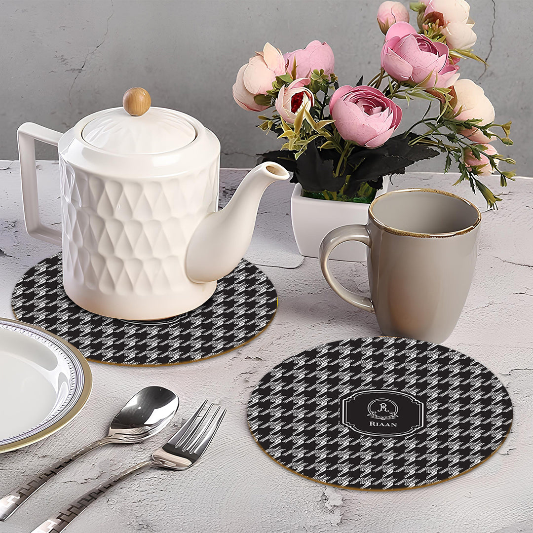 Houndstooth  Trivet