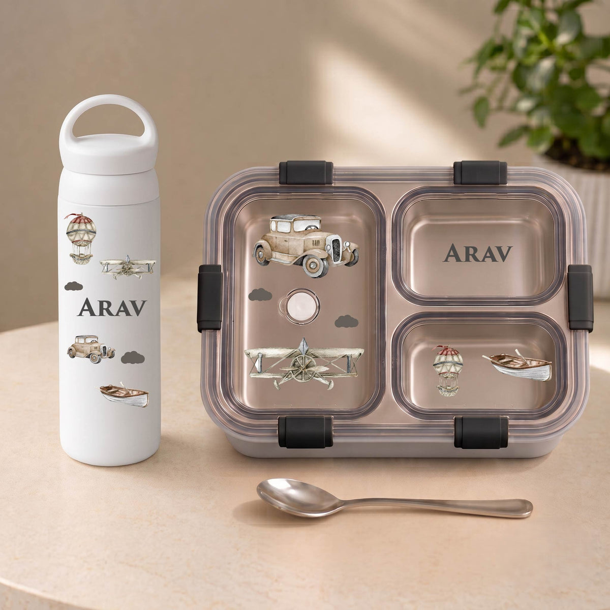 Voyager Mealtime set